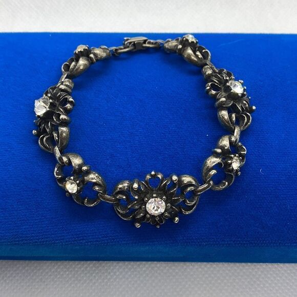 ⭐️ 💛 Coro 1940s Crystal Complete Set - Picture 5 of 9